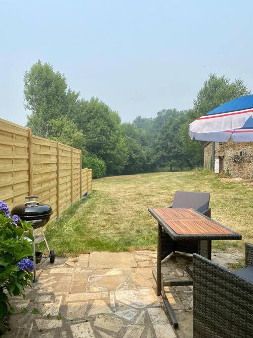 Spacious 1 Bed Home With Shared Pool Champagnac-la-Rivière Eksteriør billede