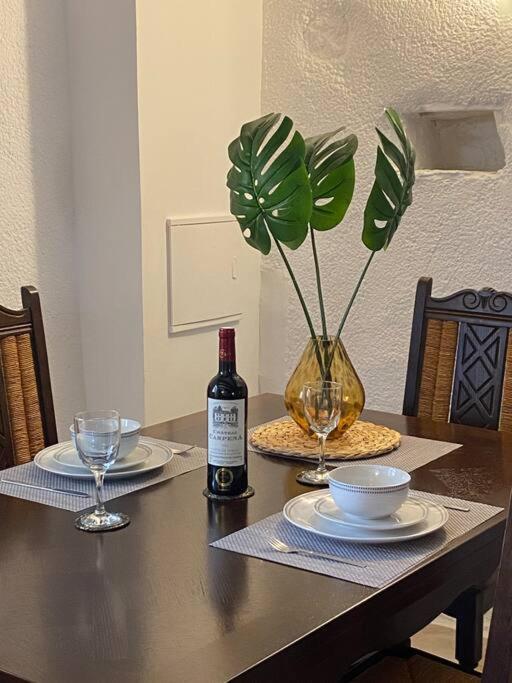 Spacious 1 Bed Home With Shared Pool Champagnac-la-Rivière Eksteriør billede